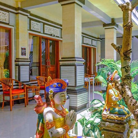 Adi Homestay チャングー エクステリア 写真